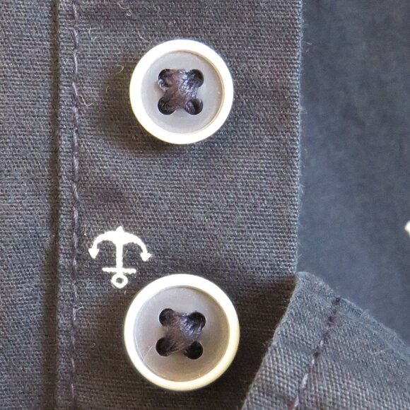 Cactus Man* Men's Short Sleeve Button Down Curved Hem Anchor Print Shirt~ Medium - Picture 9 of 10